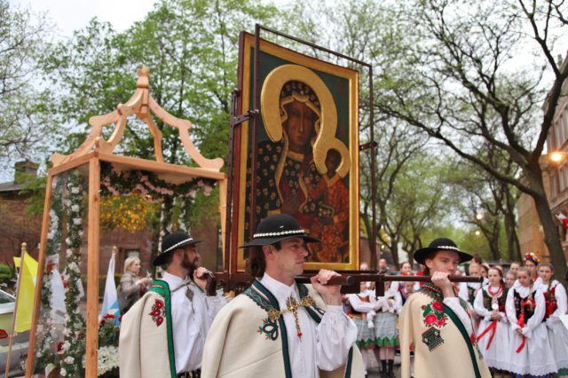 powitanieikonymatkiboskiejczestochowskiej15.jpg